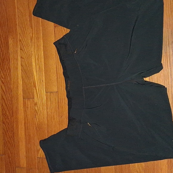 Lilly Pulitzer Luxletic UPF 50+ Run Around Pants Black Size Large 006120 - Picture 9 of 11